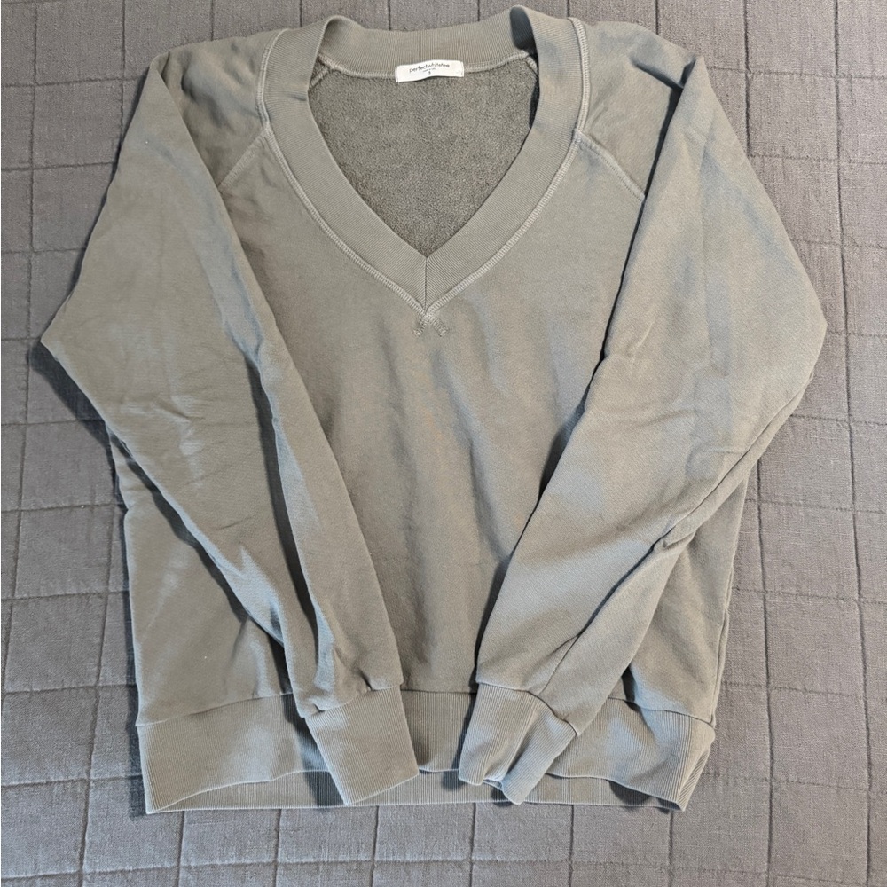 Perfect White Tee Sinead sweatshirt